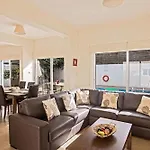 Dafnis Sunshine - Modern 3 Bedroom With Pool Protaras
