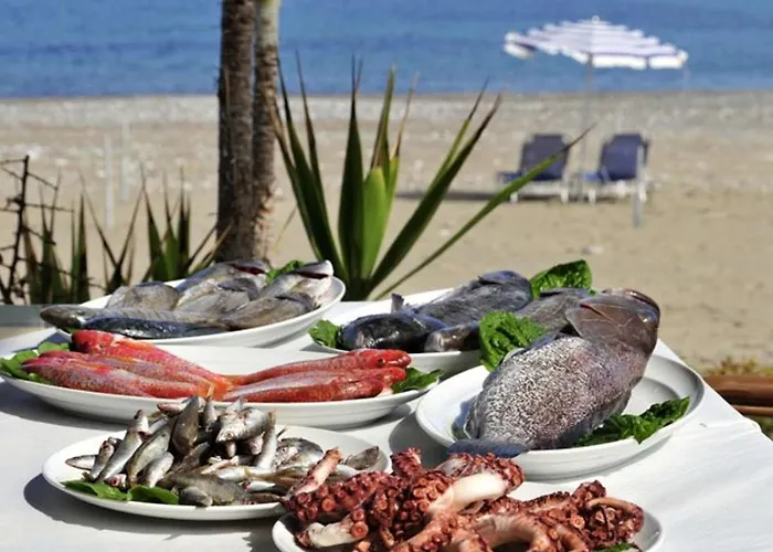 וילה Dafnis Sunshine - Modern 3 Bedroom With Pool