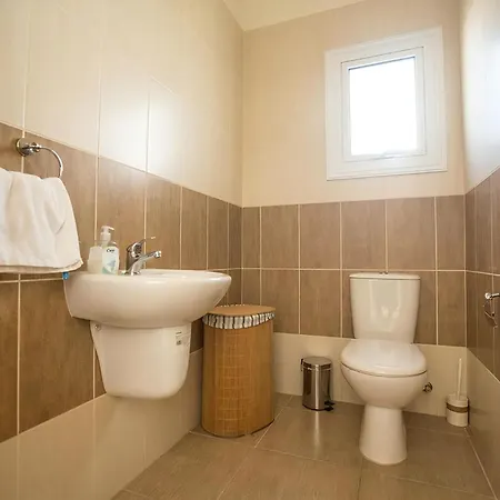 Villa Emma Aq Dv5 * Protaras