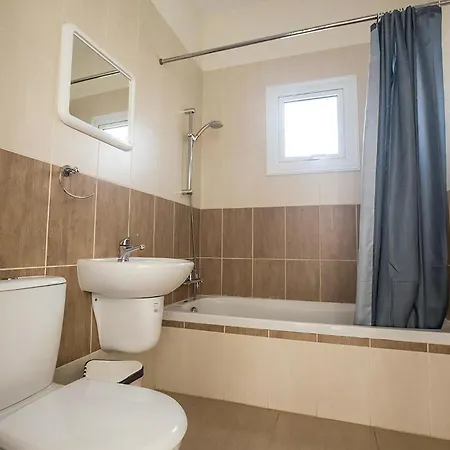 Dafnis Sunshine - Modern 3 Bedroom With Pool - Close To Fig Tree Bay Villa