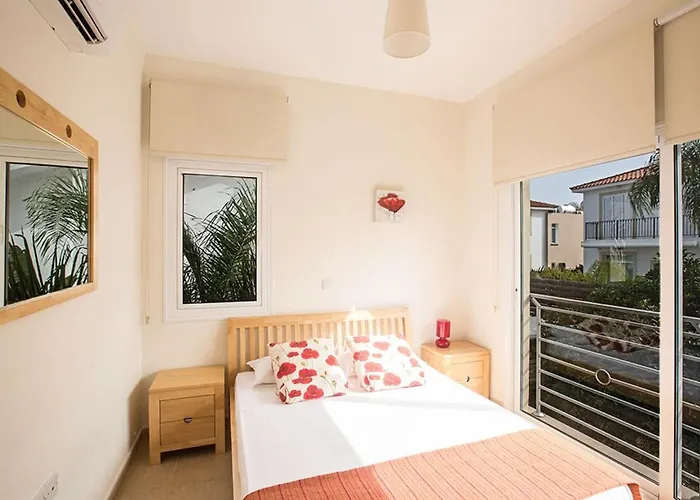 Dafnis Sunshine - Modern 3 Bedroom With Pool 빌라 프로타라스