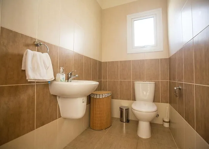 Dafnis Sunshine - Modern 3 Bedroom With Pool ヴィラ *